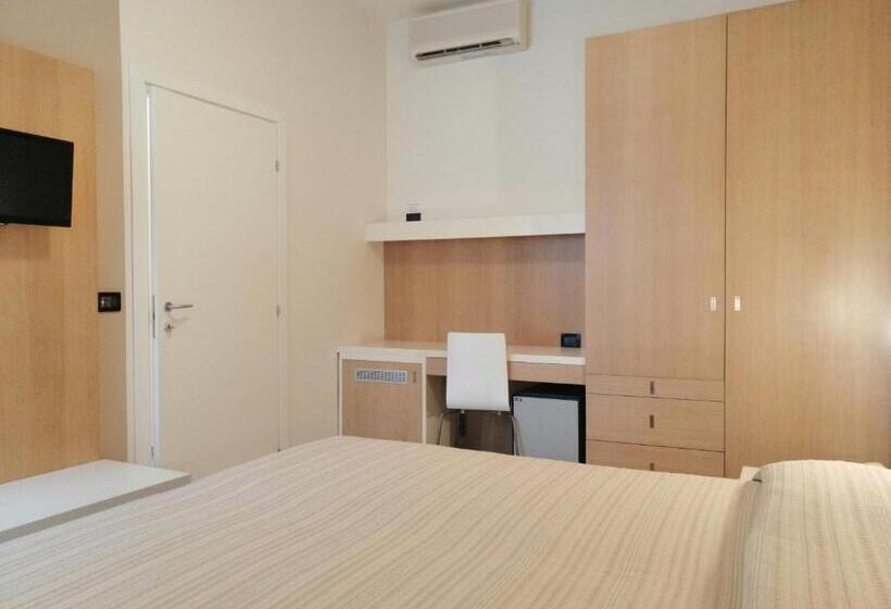 סוויטת ג'וניור עם מרפסת, La Tavernetta