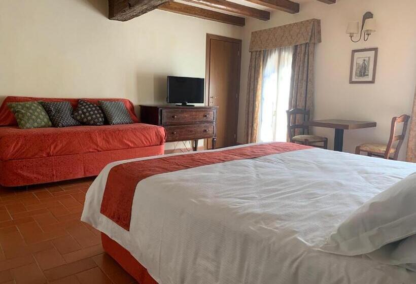 디럭스 트리플 룸, Palazzo De  Rossi