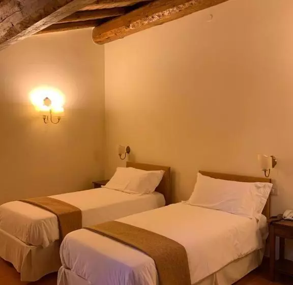 スタンダードルーム, Palazzo De  Rossi