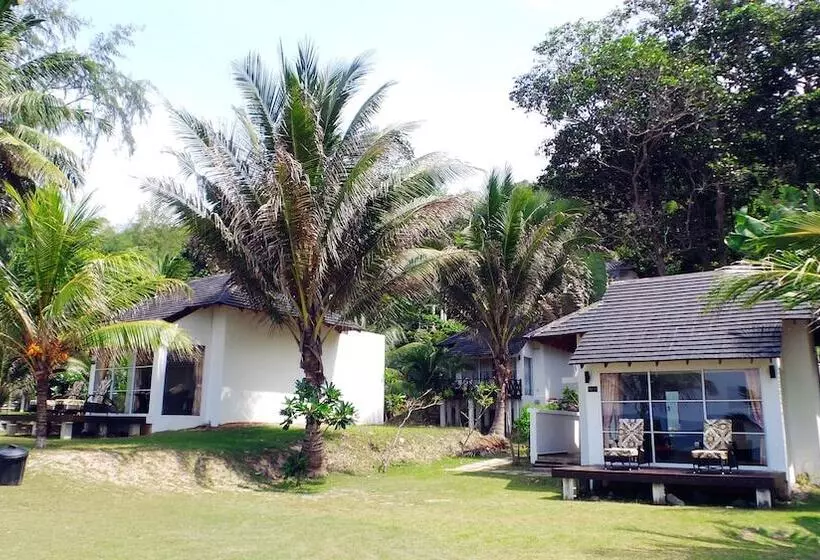 Villa 1 Makuuhuone Merinäkymä, Sari Pacifica Resort & Spa Sibu Island