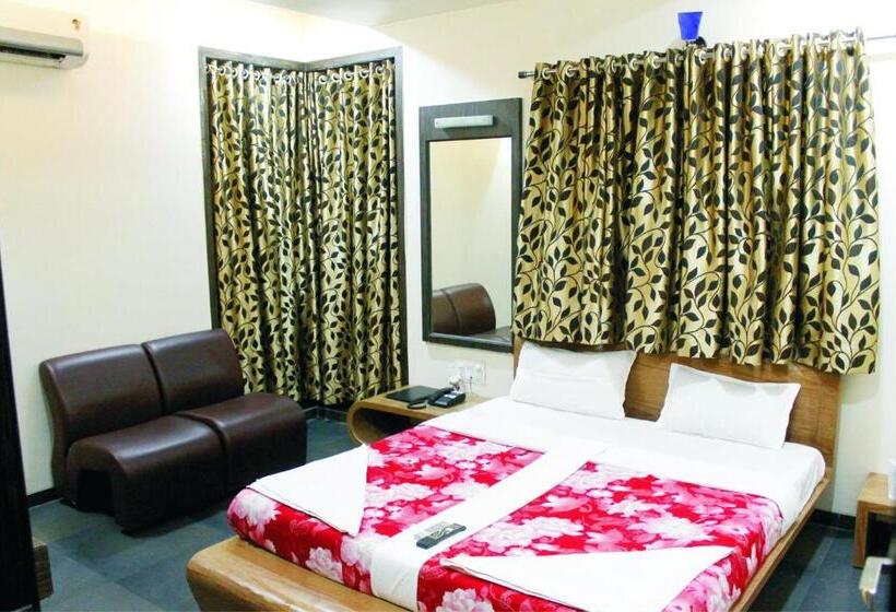 اتاق لوکس, Shradha Saburi Palace