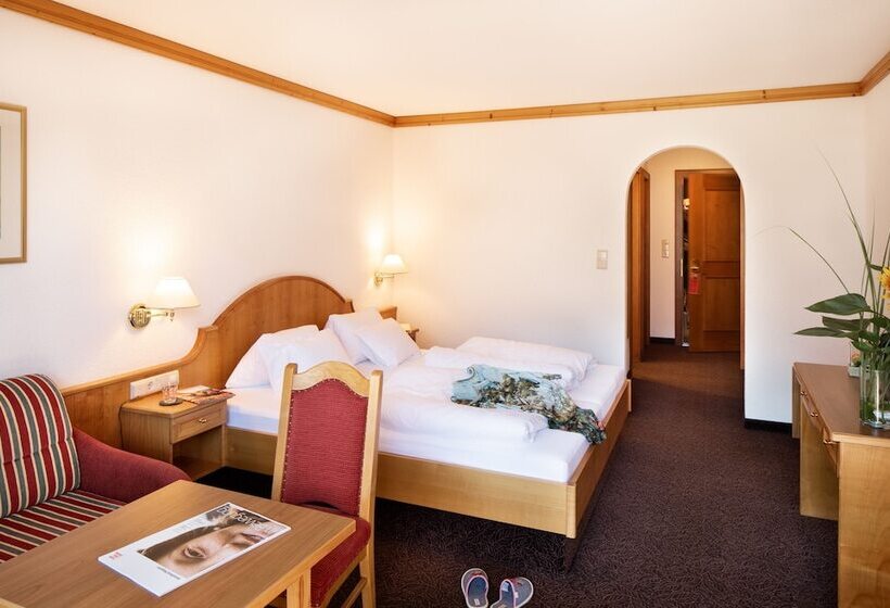 스탠다드 룸, Zimba