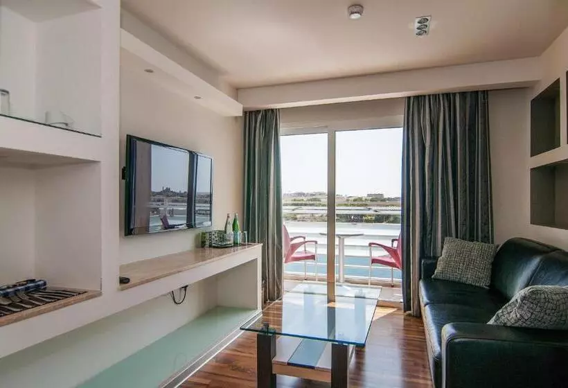 Deluxe Room Sea View