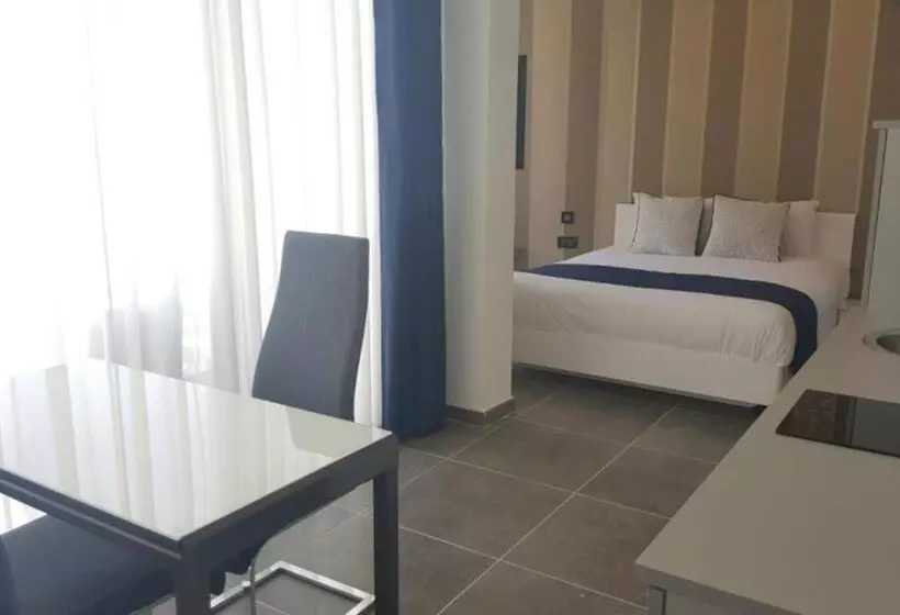 استودیوی استاندارد با چشم‌انداز شهر, Pebbles Boutique Apart