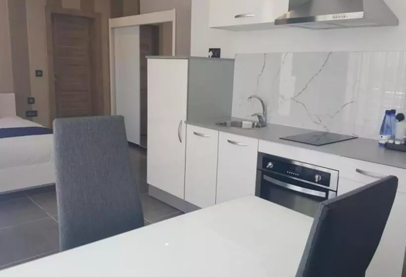 استودیوی استاندارد با چشم‌انداز شهر, Pebbles Boutique Apart