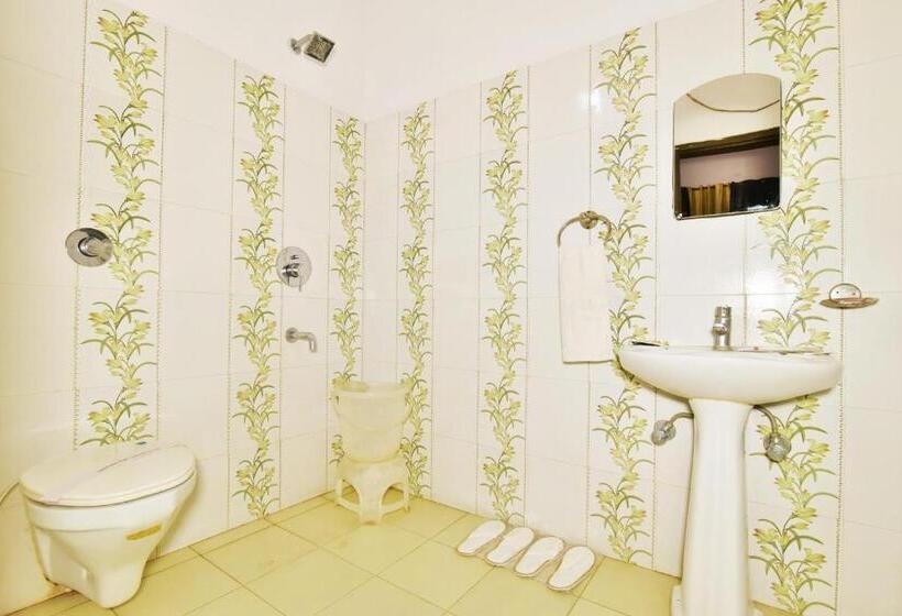 Deluxe Room, Sham Villa