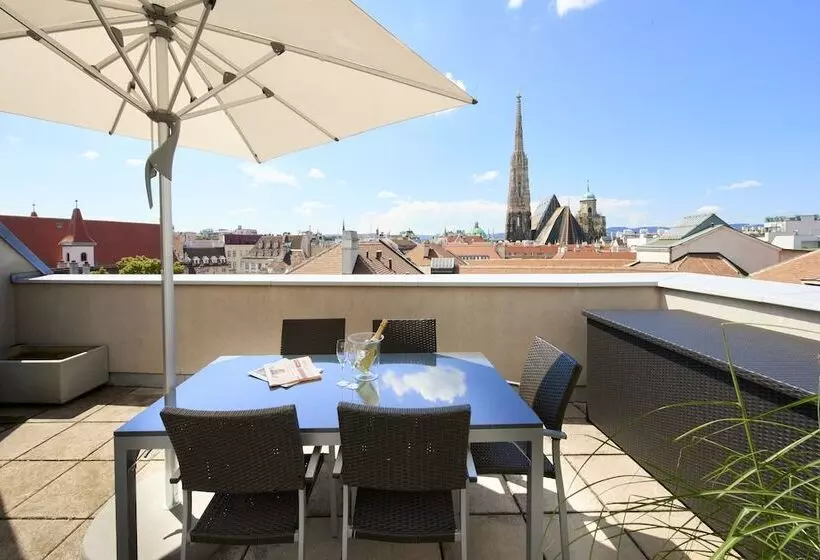 1 Bedroom Penthouse Apartment, Singerstrasse 21 25 Aparthotel 350m Next To St Stephen S Square