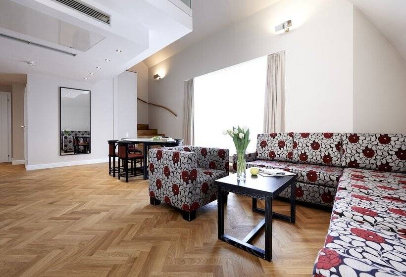 1 Bedroom Penthouse Apartment, Singerstrasse 21 25 Aparthotel 350m Next To St Stephen S Square