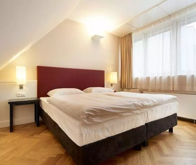 , Singerstrasse 21 25 Aparthotel 350m Next To St Stephen S Square