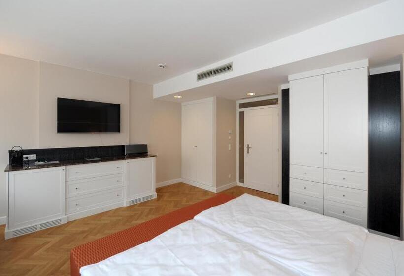 Quarto Deluxe, Singerstrasse 21 25 Aparthotel 350m Next To St Stephen S Square