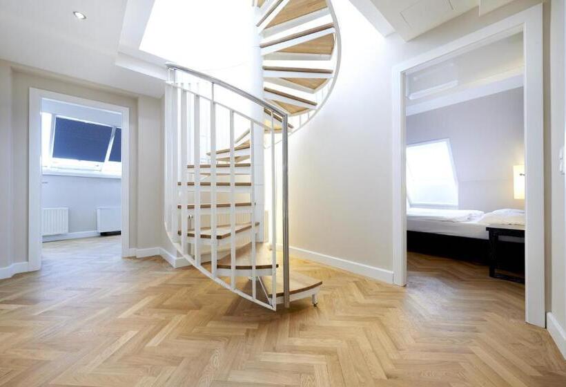 1 Bedroom Penthouse Apartment, Singerstrasse 21 25 Aparthotel 350m Next To St Stephen S Square