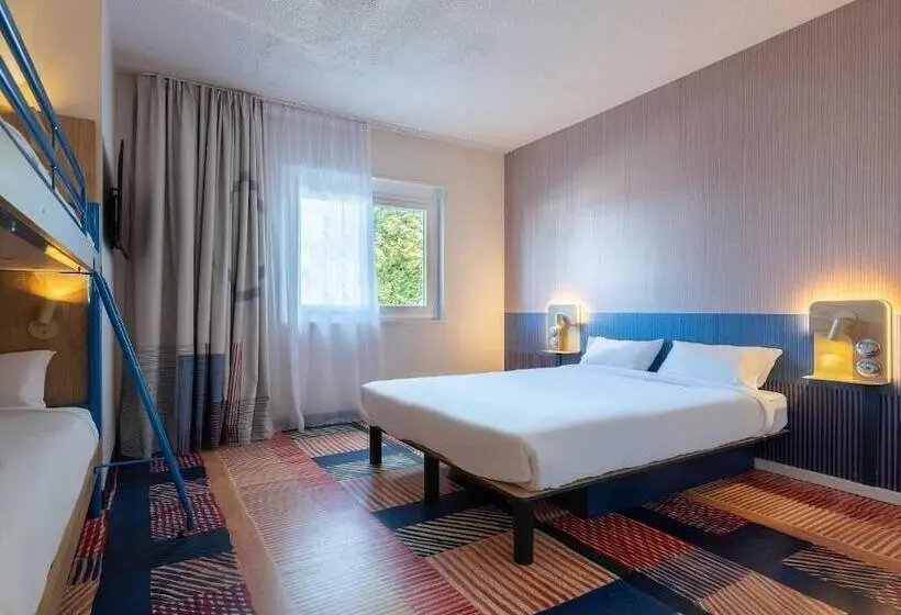 スタンダード４人部屋, B&b Hotel Saint Pierre En Faucigny Bonneville