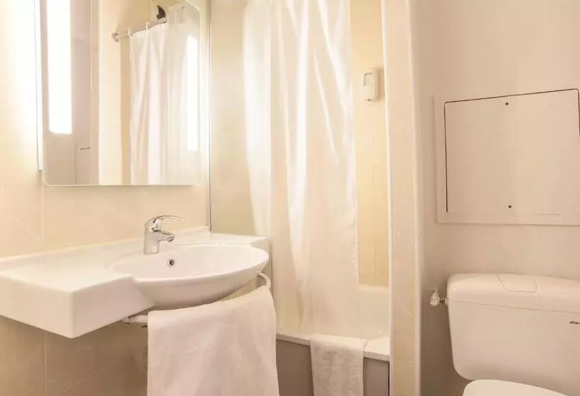 スタンダードトリプルルーム, B&b Hotel Paris Malakoff Parc Des Expositions