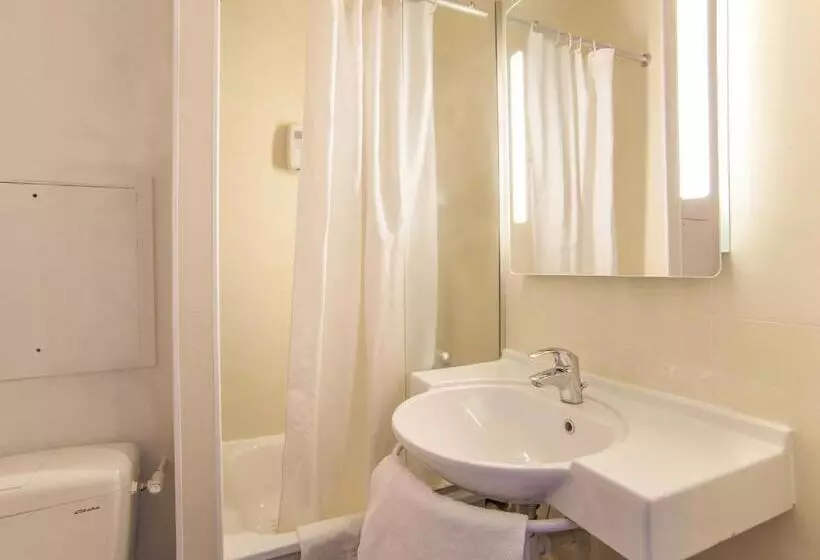 スタンダード４人部屋, B&b Hotel Paris Malakoff Parc Des Expositions