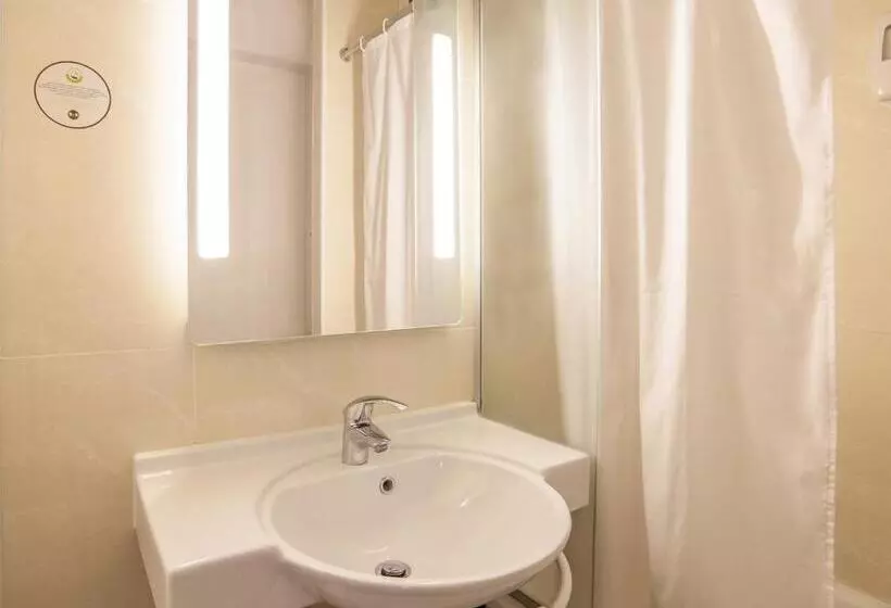 スタンダード４人部屋, B&b Hotel Paris Malakoff Parc Des Expositions