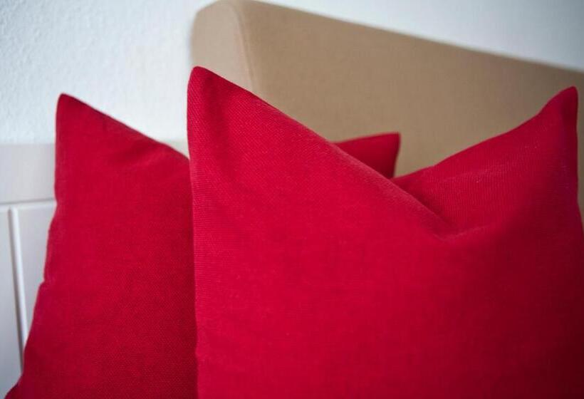 스탠다드 룸, Anka