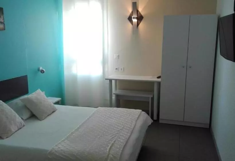 Camera Standard, Beddy Bye Hôtel