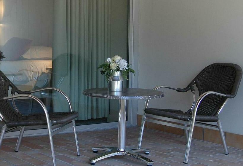 4인용 스탠다드 룸, Vacances Bleues Hôtel Castel Luberon