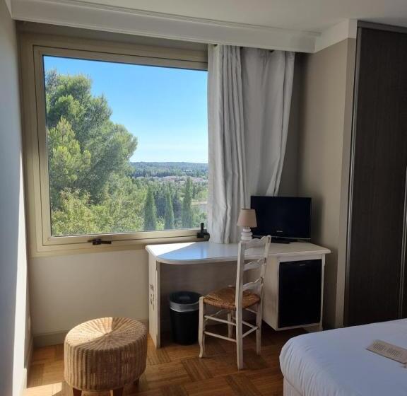 클래식 룸, Castillon Des Baux