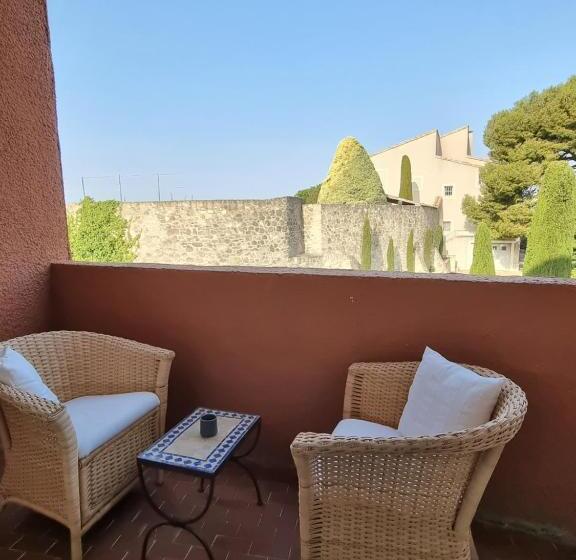 컴포트 룸, Castillon Des Baux