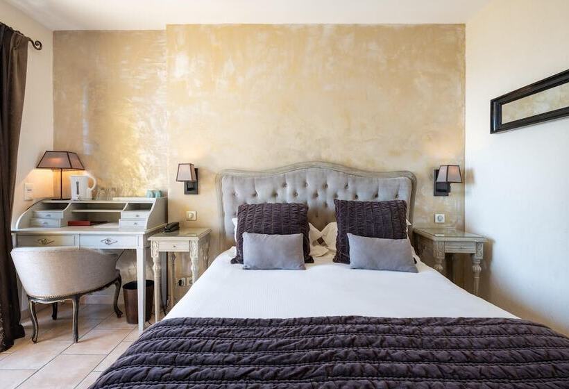 スーペリアールーム, De La Fossette