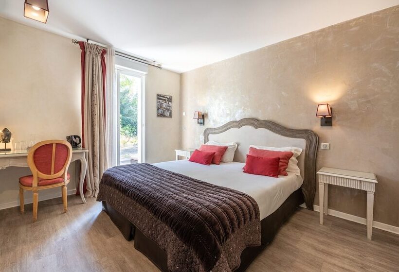 スーペリアールーム, De La Fossette