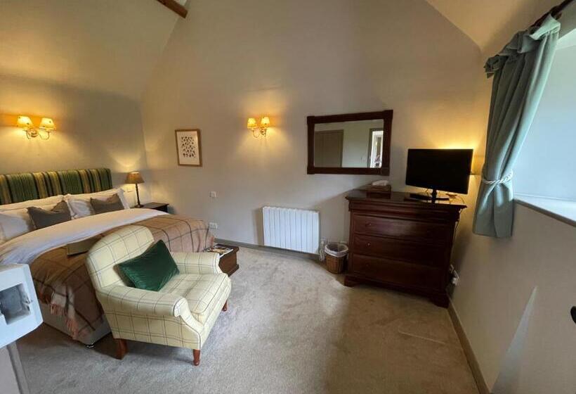 Номер Стандарт, Halfway Bridge