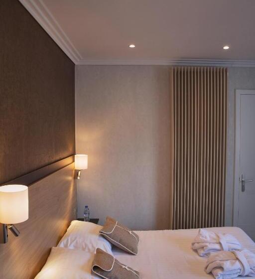 스탠다드 룸 호수 전망, Hôtel Beau Rivage