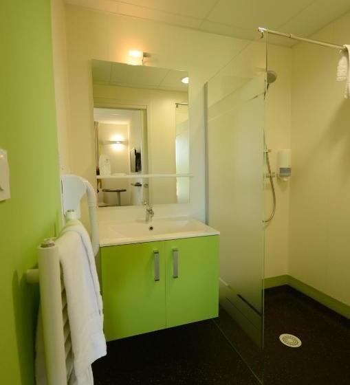 جناح عائلي, Hôtel La Verriaire   The Originals