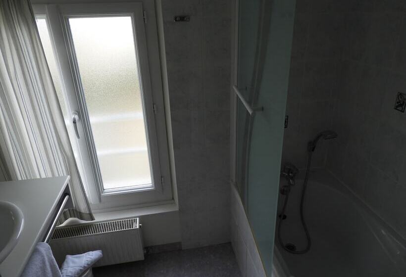 标准间, Logis Hôtel Le Pélican