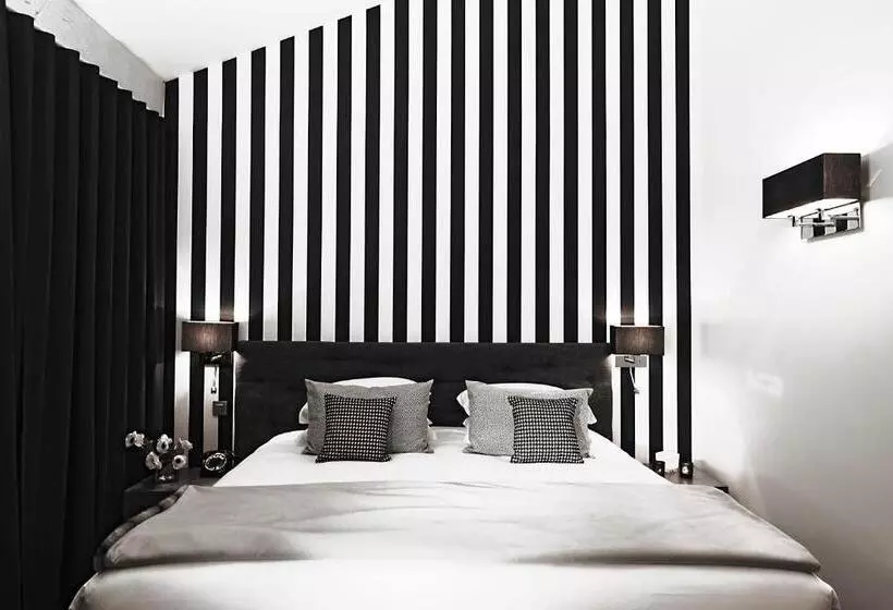 Prestige Zimmer, Maison D'anthouard