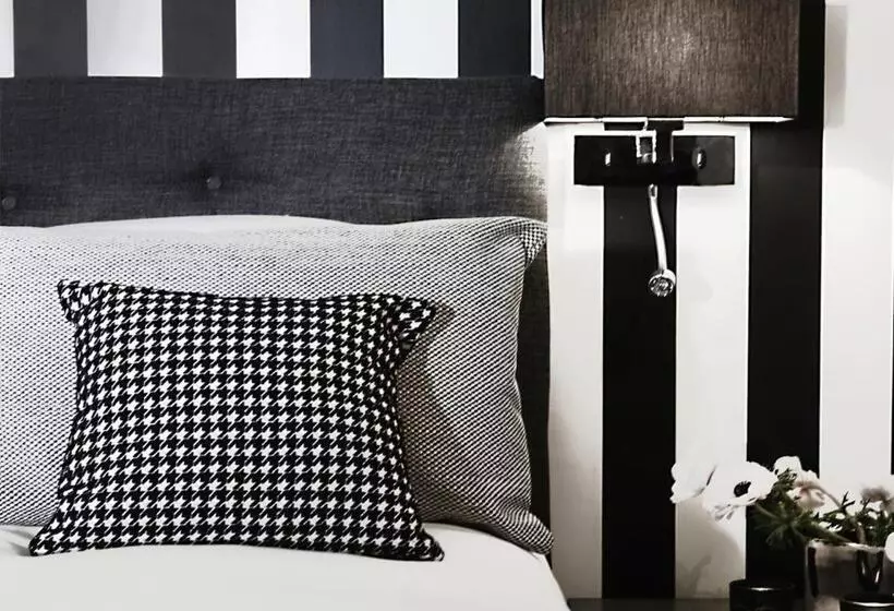 Prestige Zimmer, Maison D'anthouard