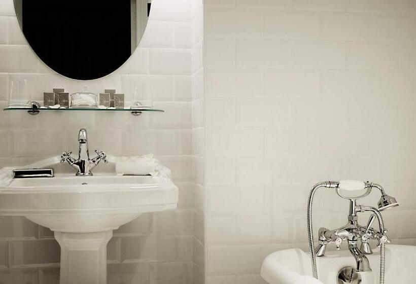 套房, Maison D'anthouard