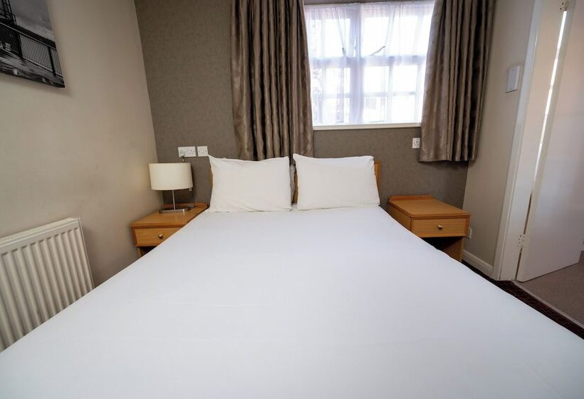 غرفة عائلية, Old Grey Mare Inn By Greene King Inns