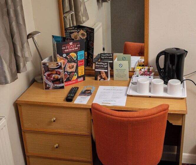 غرفة عائلية, Old Grey Mare Inn By Greene King Inns