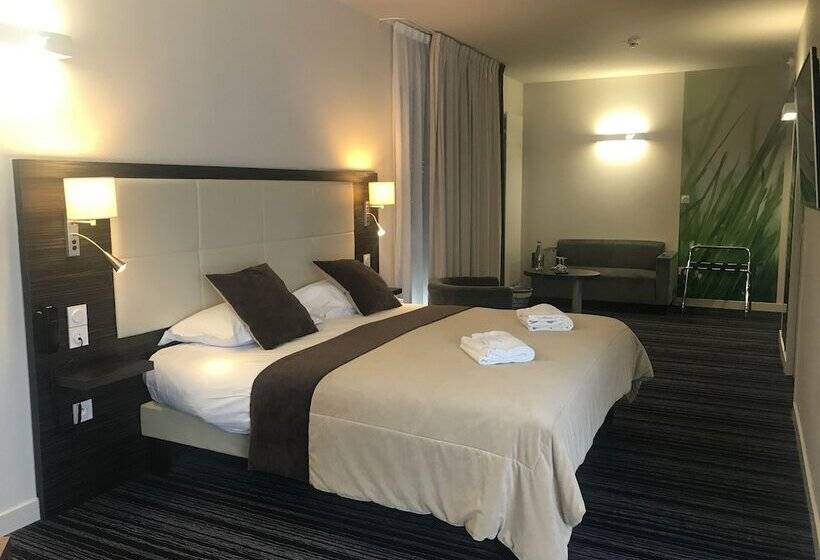 جناح, Hôtel La Verriaire   The Originals