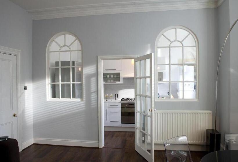 Апартаменты 1 Спальня, Victoria Park Lodge