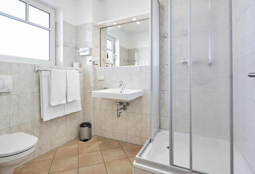 Номер Стандарт, Strandpalais Luise Von Preussen Nebenhaus Vom Strandhotel Preussenhof