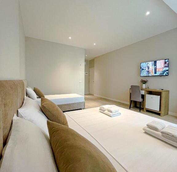 חדר סטנדרטי לשלושה עם נוף, Solea