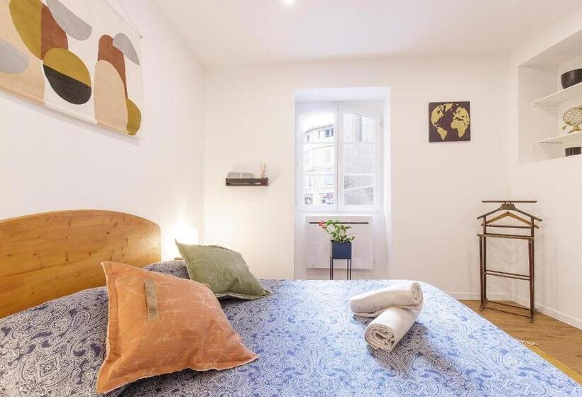 Номер Deluxe, Chambre Griffoul   Hypercentre   Gaillac