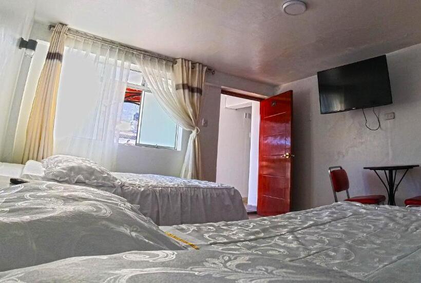 デラックスの４人部屋, Hospedaje Bellido