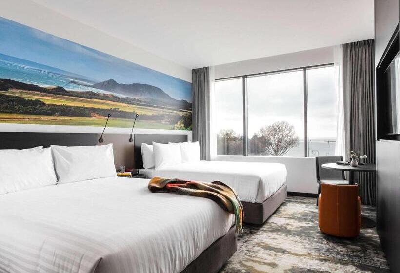 クイーンベッドのスーペリアルーム, Novotel Devonport