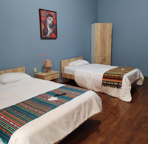 غرفة قياسية ثلاثية, Casa Aida Luz