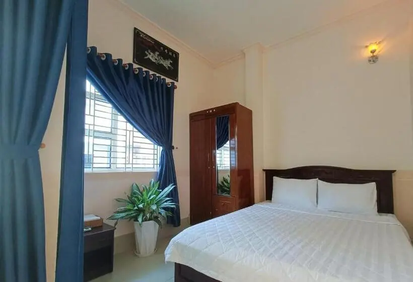 اتاق لوکس با بالکن, Nama Hotel   Ninh Kieu Center