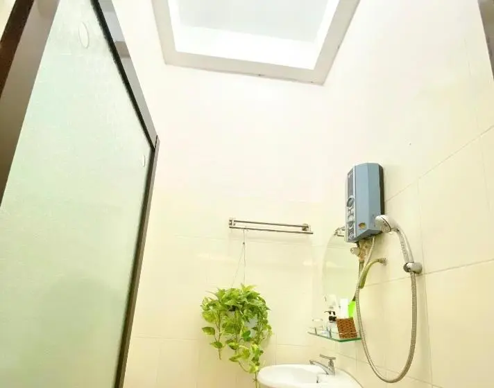 اتاق استاندارد سه نفره, Nama Hotel   Ninh Kieu Center