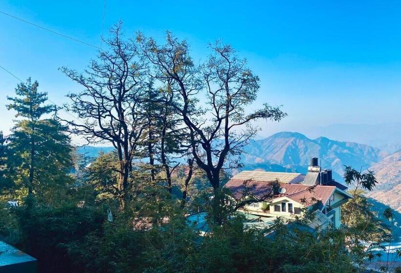 اتاق استاندارد با چشمانداز کوهستان, The Krishna Boho Near Mall Road