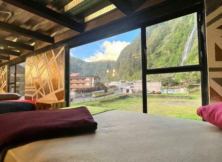 ファミリールーム, Hunter S House Hostel