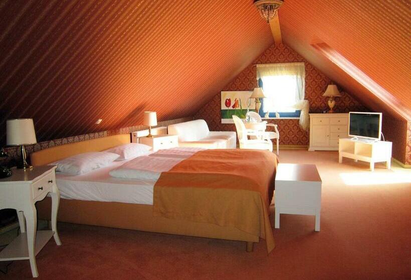 스탠다드 룸, Klaus Störtebeker