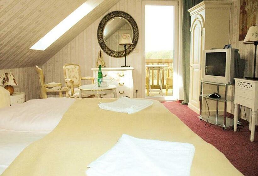 스탠다드 발코니 룸, Klaus Störtebeker