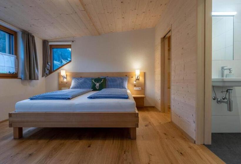 شقة غرفة واحدة مزودة بتراس, Ferienbauernhof Berlinger